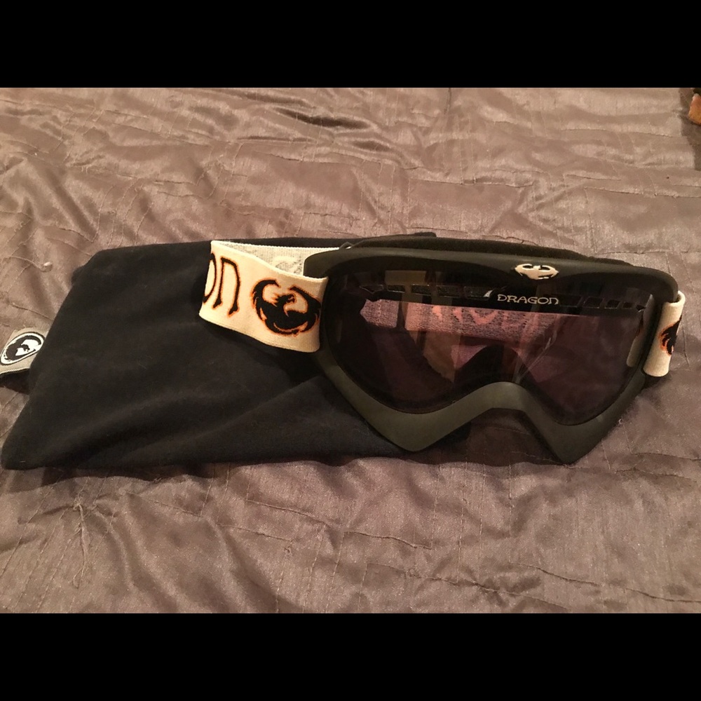 Dragon Brand snow goggles